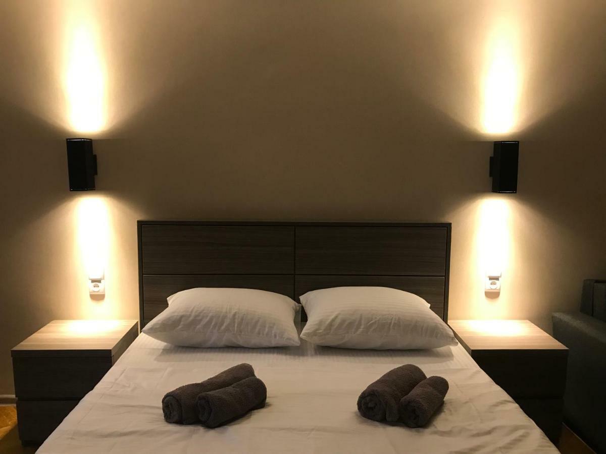 טביליסי Luxury 4-Bedroom Apartment In The Center מראה חיצוני תמונה