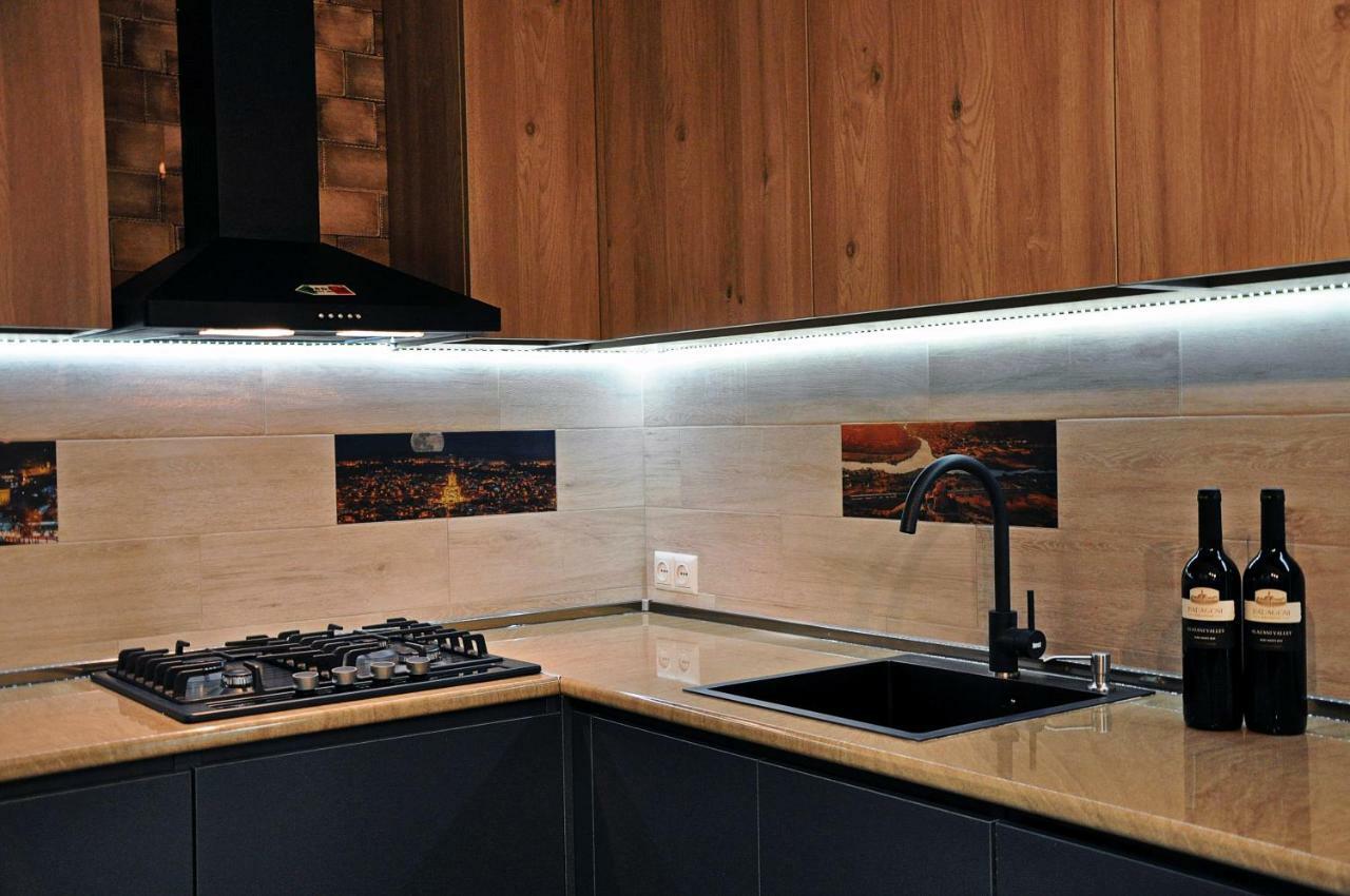 טביליסי Luxury 4-Bedroom Apartment In The Center מראה חיצוני תמונה